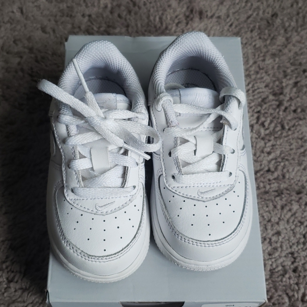 Nike air force 1 low white toddler size 7c